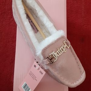 Juicy couture moccasin slippers